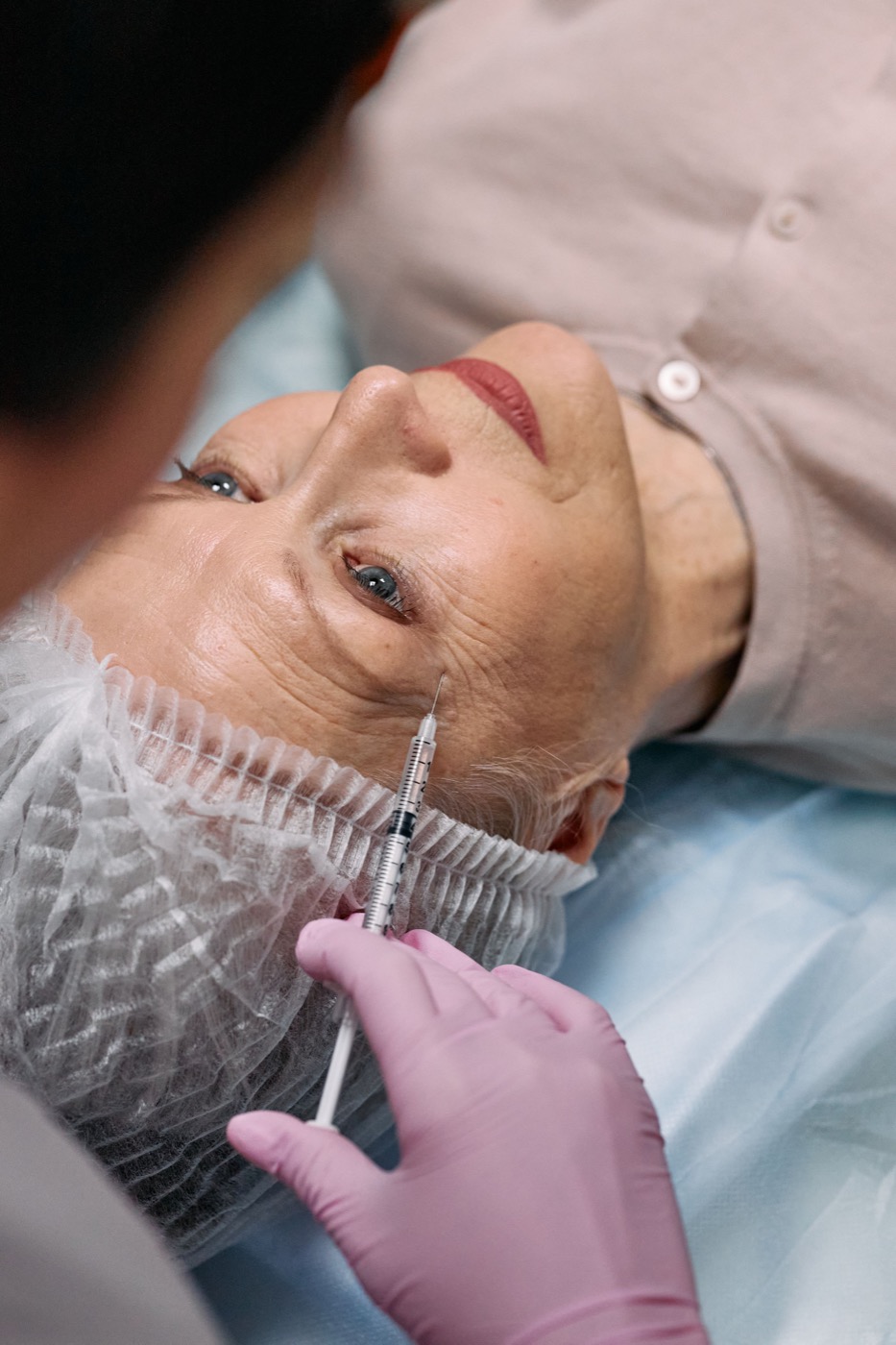 Botox-Behandlung bei einer älteren Patientin